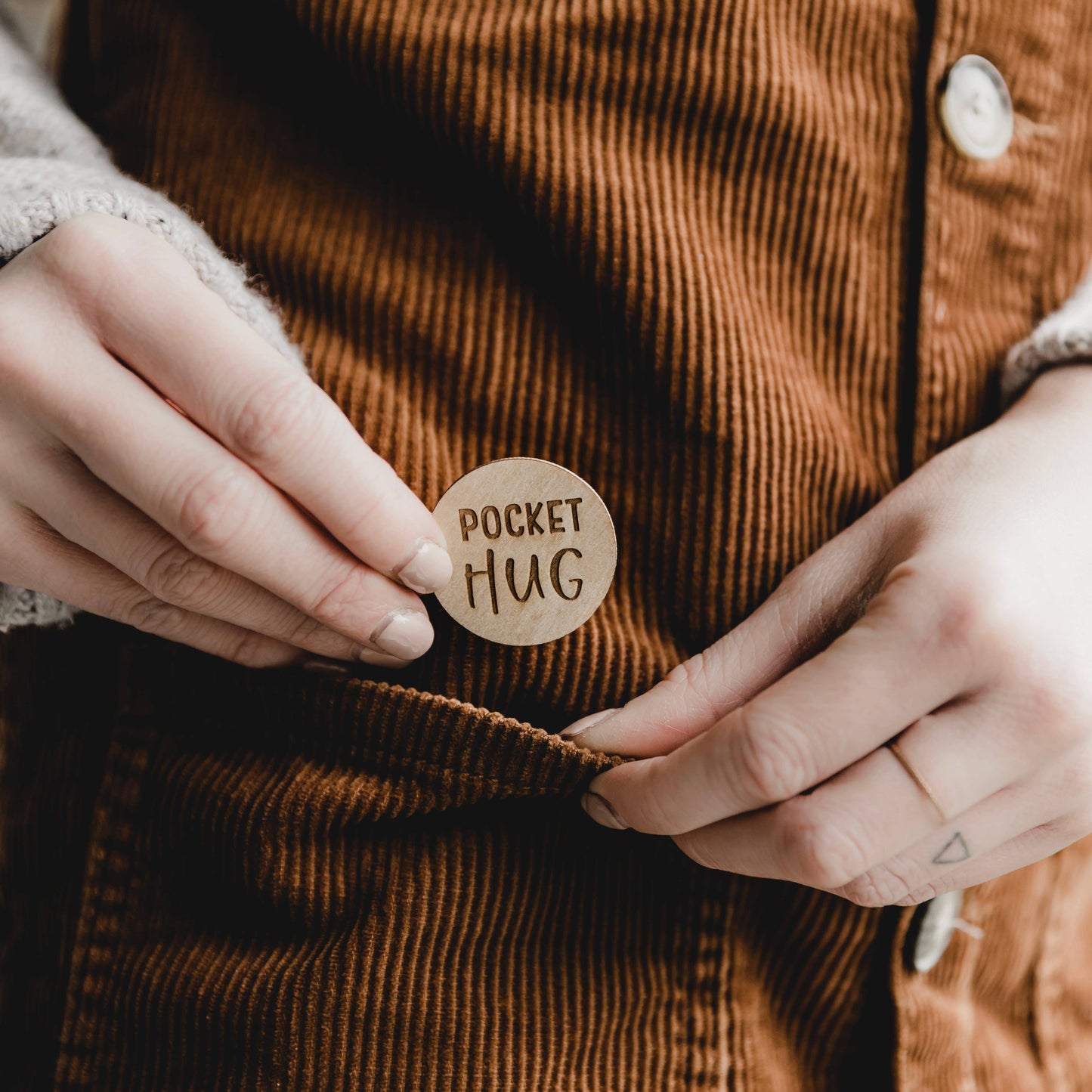Jodie Gaul & Co: Wooden Pocket Hug