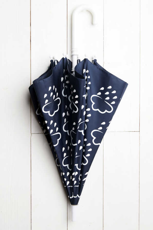 Grass & Air: Colour-Revealing Kids Umbrella in Navy