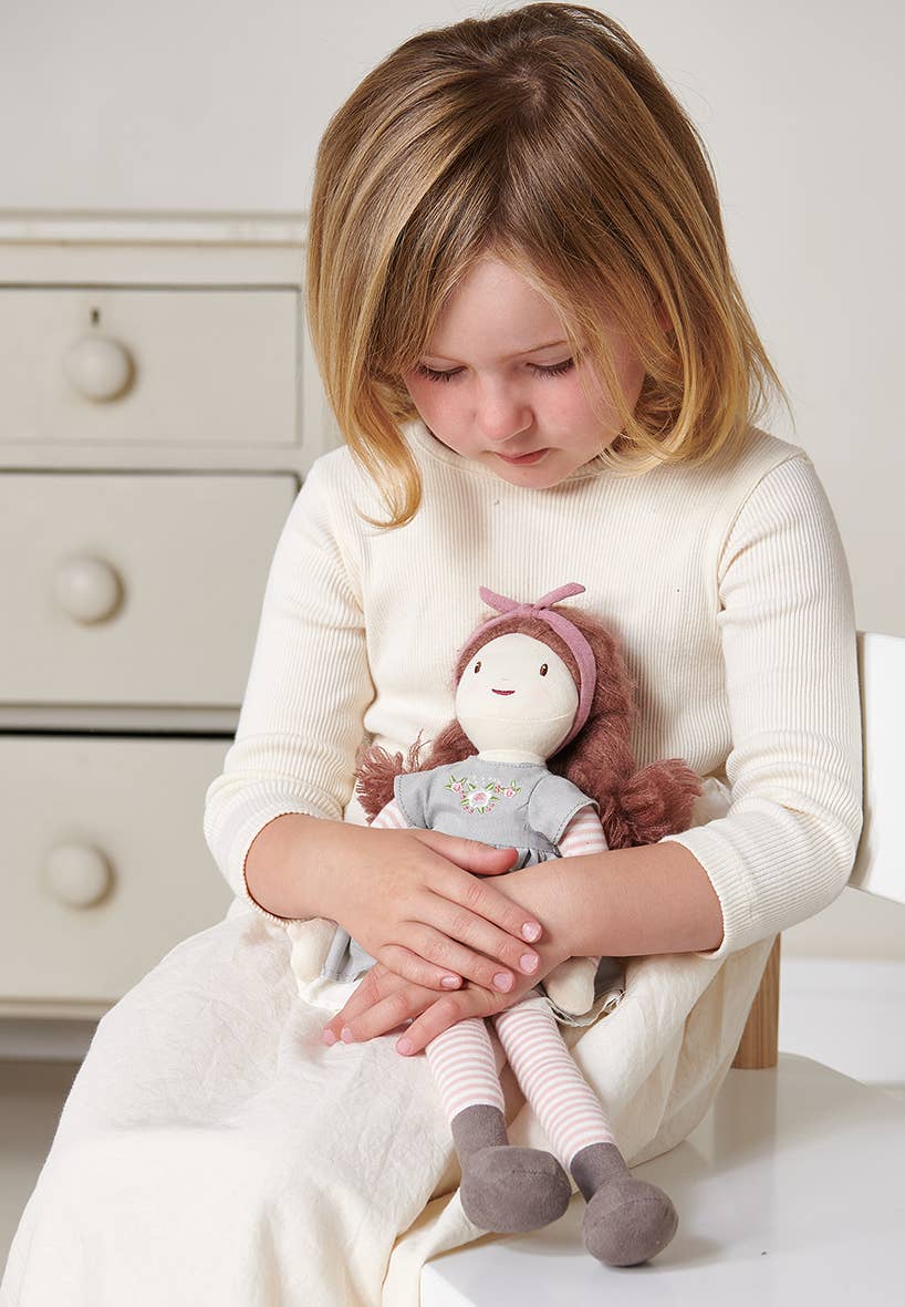 ThreadBear Design Ltd: Alma Rag Doll